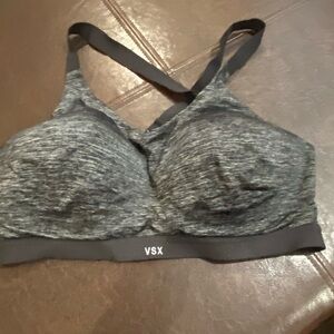 Gray Victoria Secret Sport Sports Bra Size XL